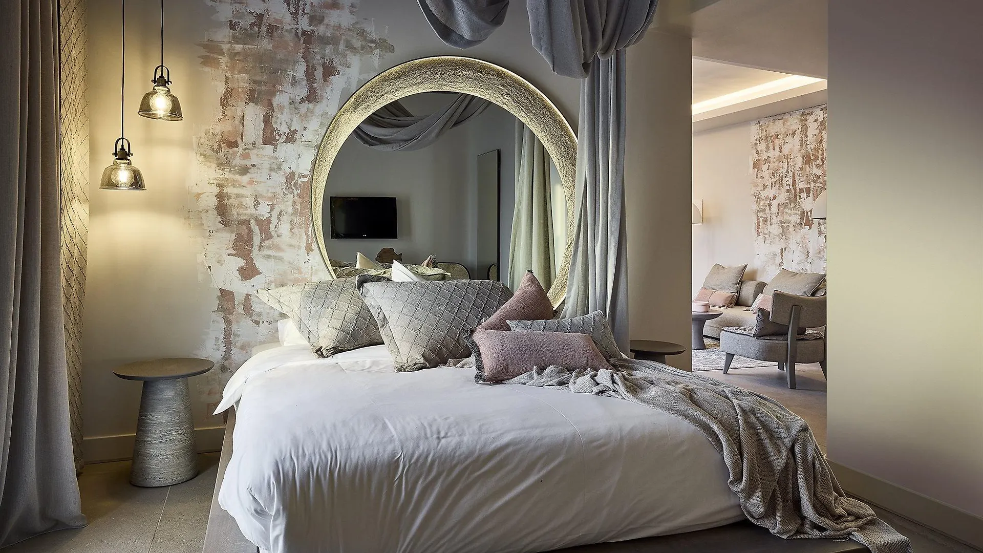 Отель Amazon Mykonos Resort & Spa Mykonos Town