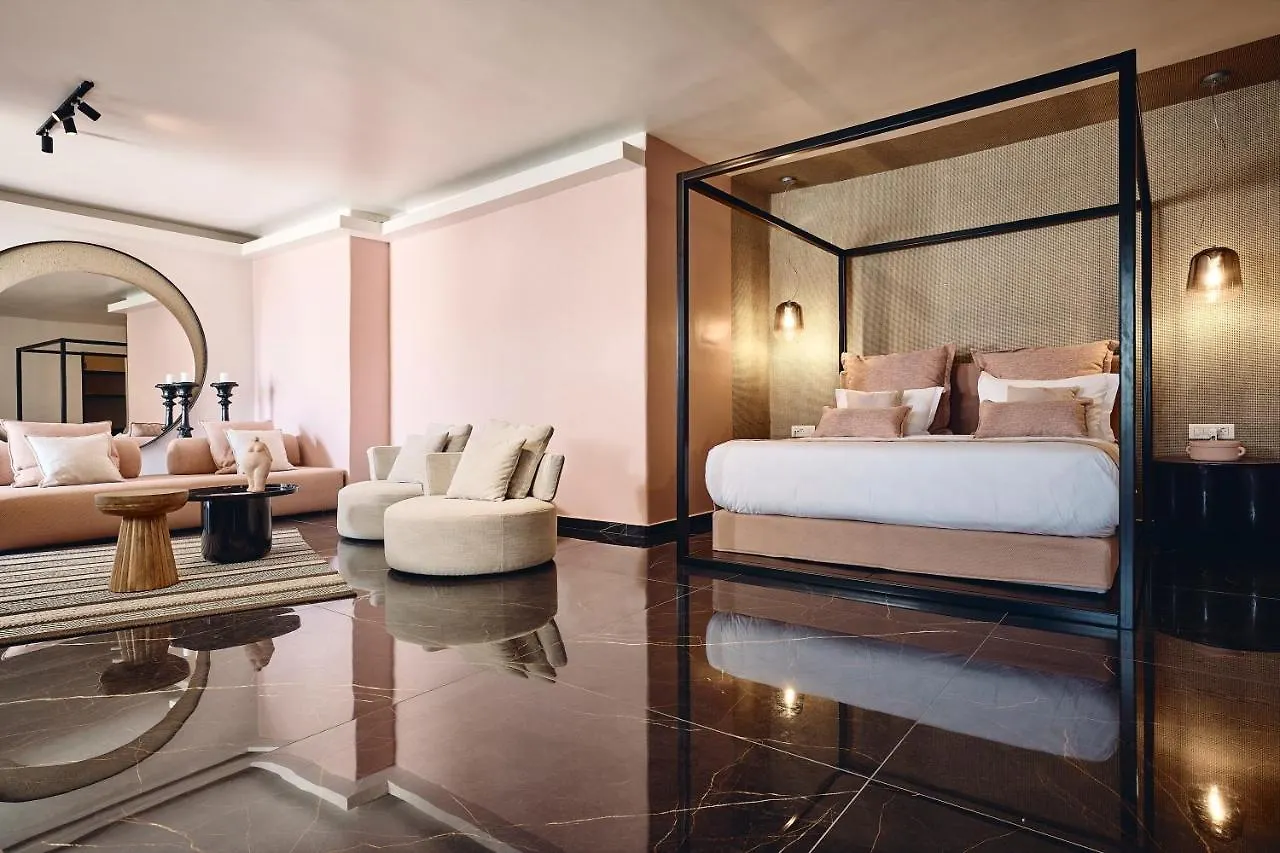 Отель Amazon Mykonos Resort & Spa Mykonos Town
